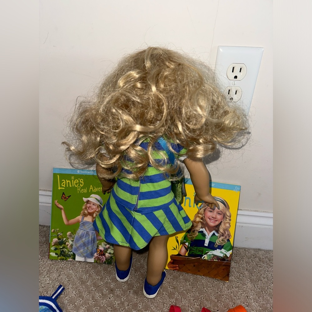 Lanie American Girl Doll - Picture 5 of 12